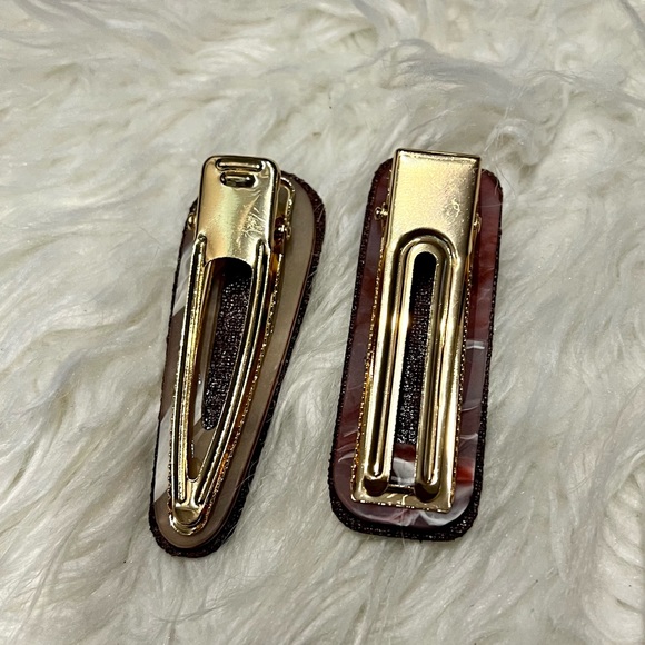 Louis Vuitton Hair Clips -Upcycled Luxury from Authentic Vintage Handbag Canvas - Picture 4 of 11